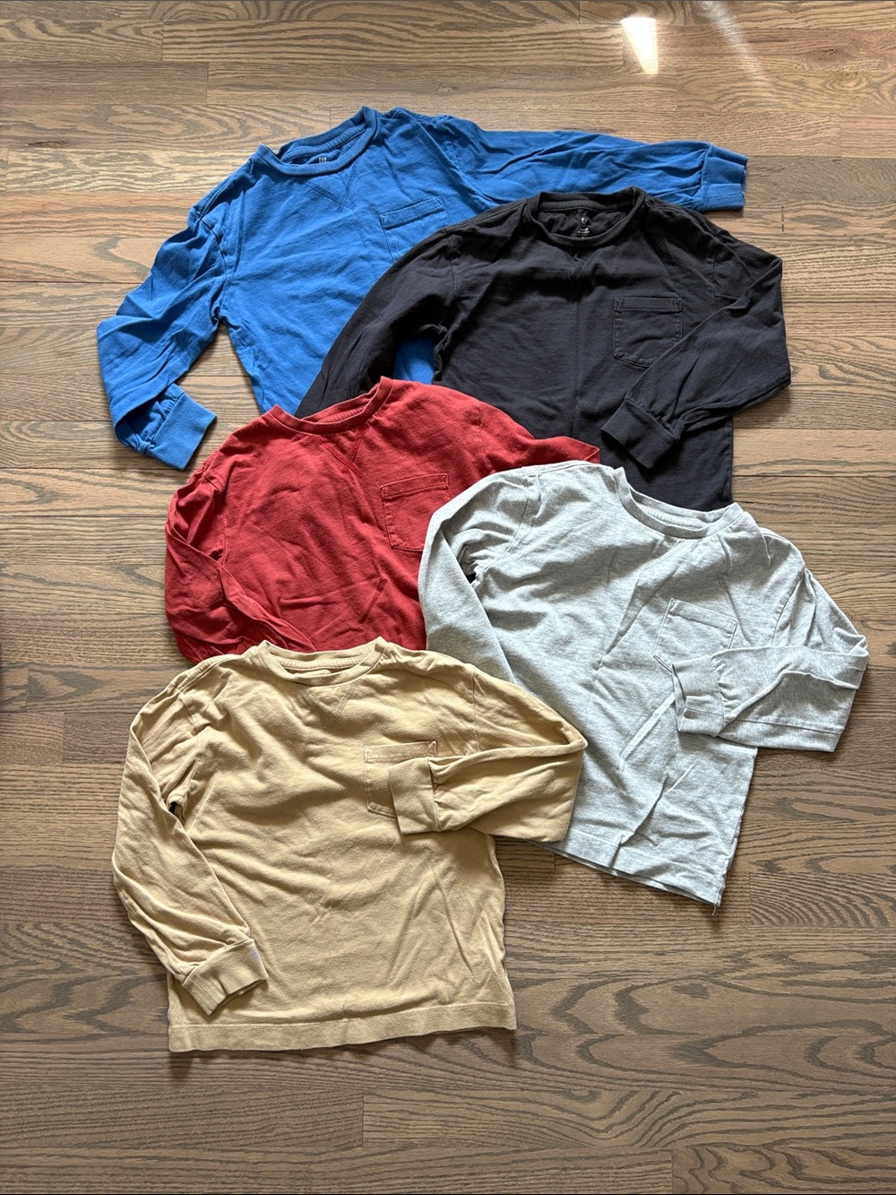 GAP organic long sleeve pocket tee bundle